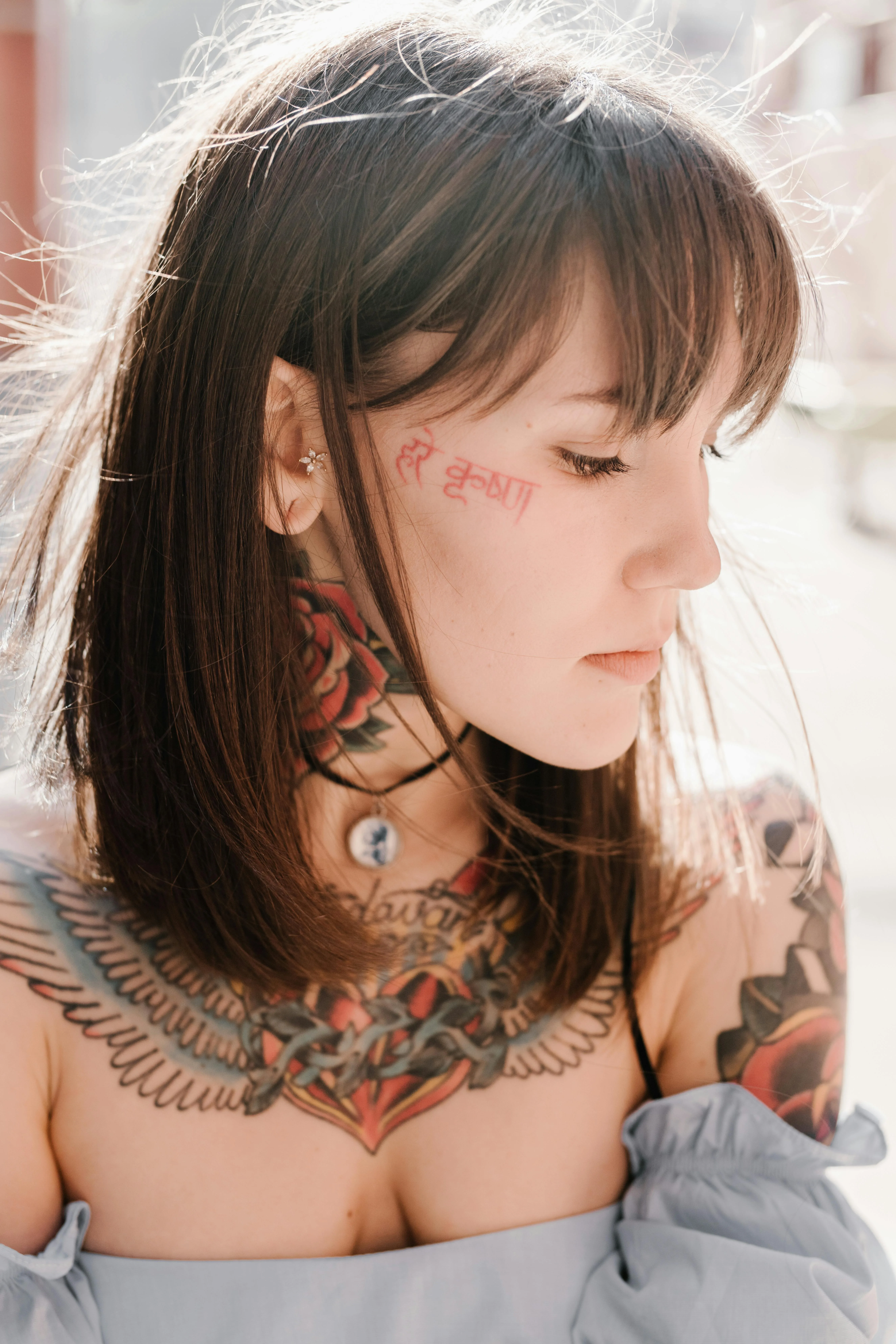 Tatouage Dotwork — Couleur en studio par Skin Tattoo Lyon